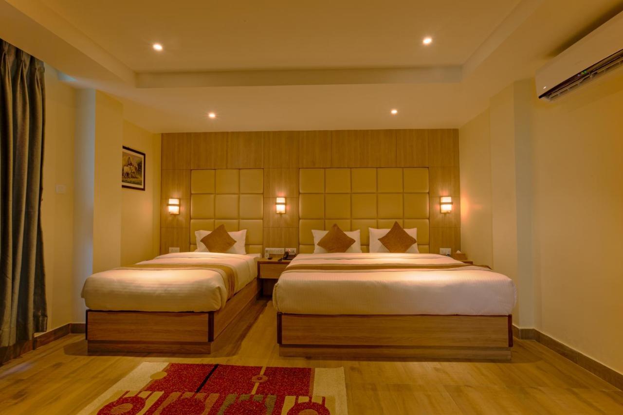 Lumbini Green Resort Bhagwanpur Esterno foto