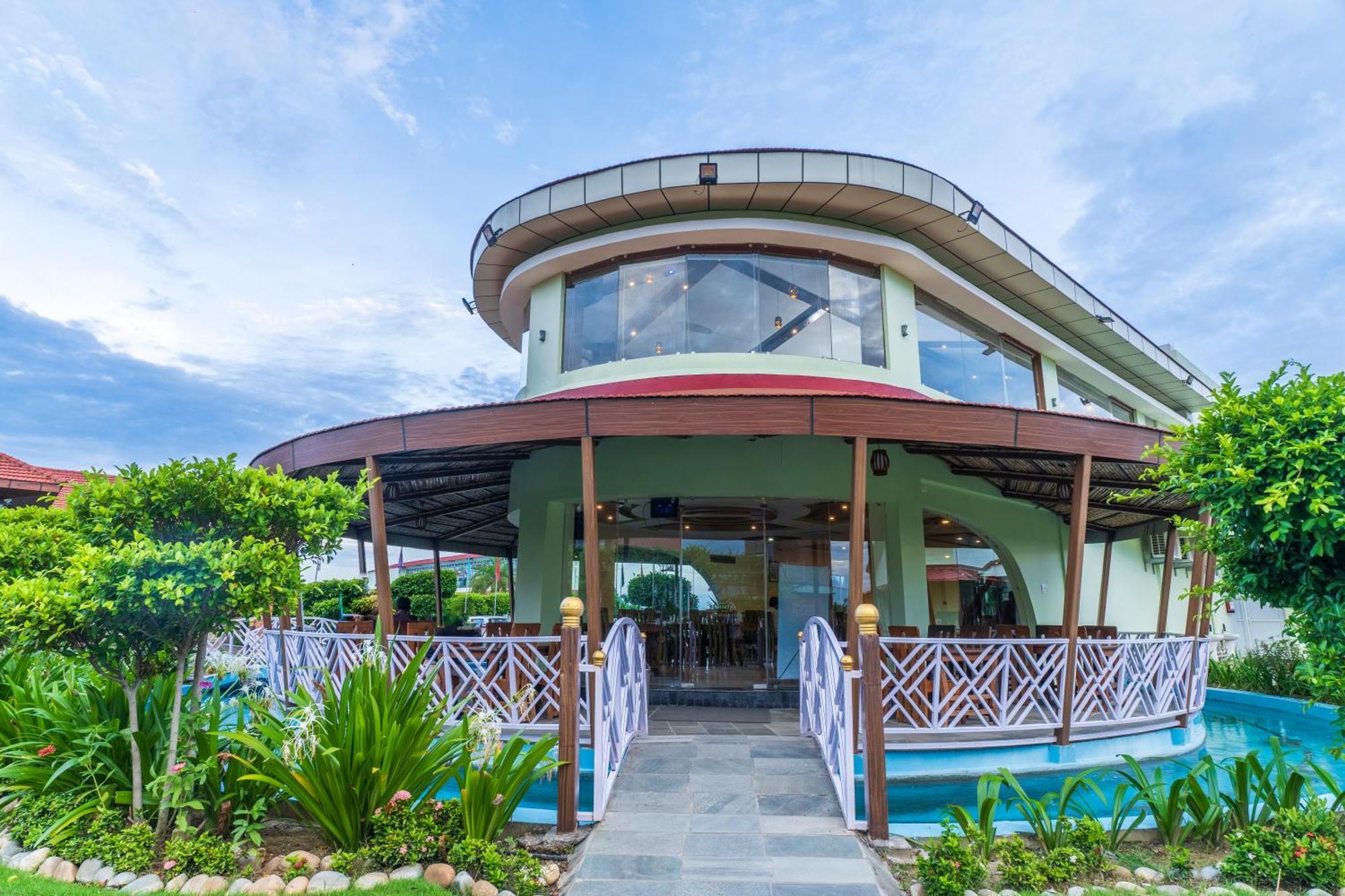 Lumbini Green Resort Bhagwanpur Esterno foto